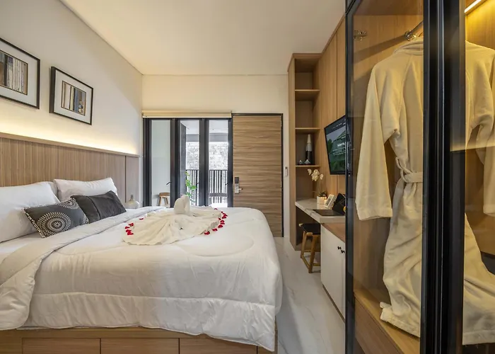 Verdant Bali Sekar Sari 4*