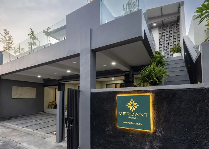 Verdant Bali Sekar Sari 4* 丹帕沙